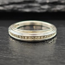 Sterling Silver Diamond Band Ring 15 Sparkling Diamonds Size 7