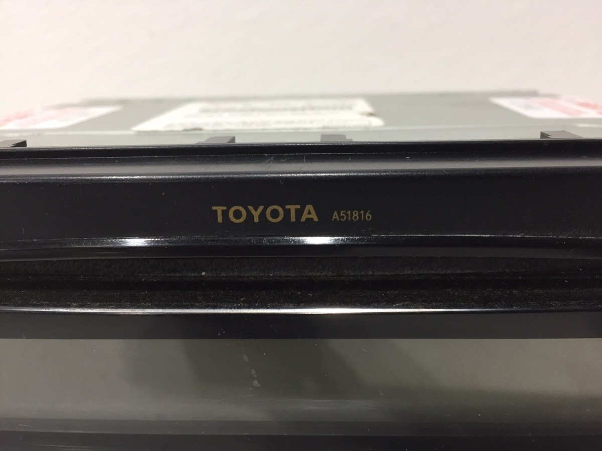 04 05 06 07 08 Toyota Matrix stereo radio cd player 86120-02400 ID