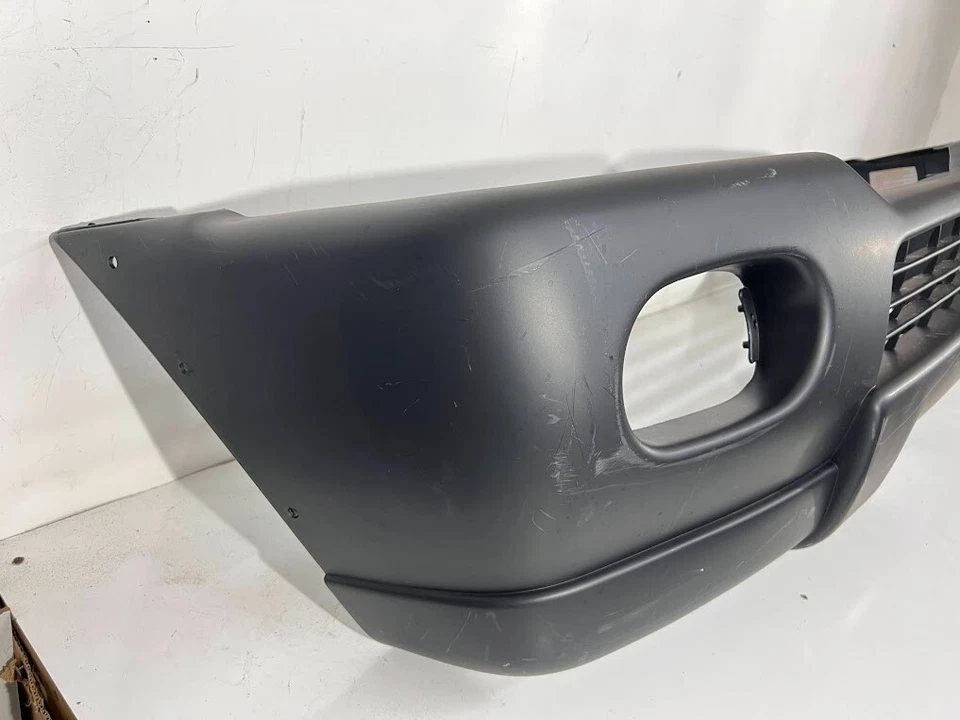 AM Front Bumper Cover For 2000-2004 Mitsubishi Montero Sport Foto 3 de 4