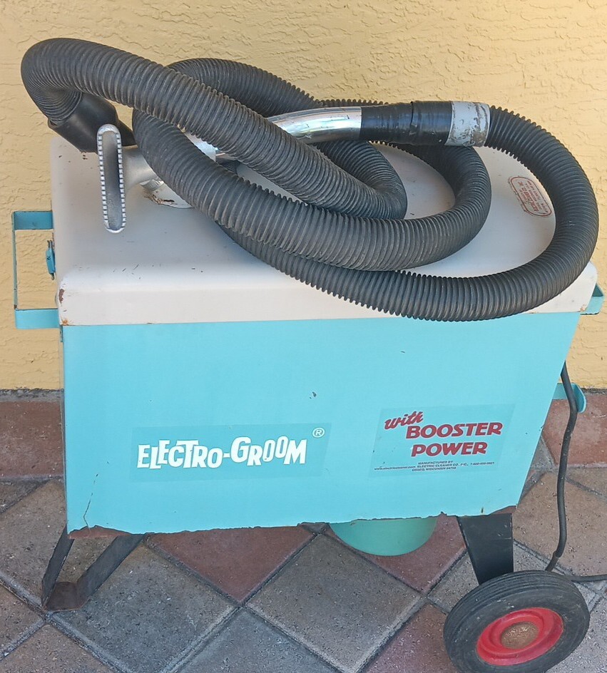 ElectroGroom With Booster Power Animal, Livestock & Horse Grooming