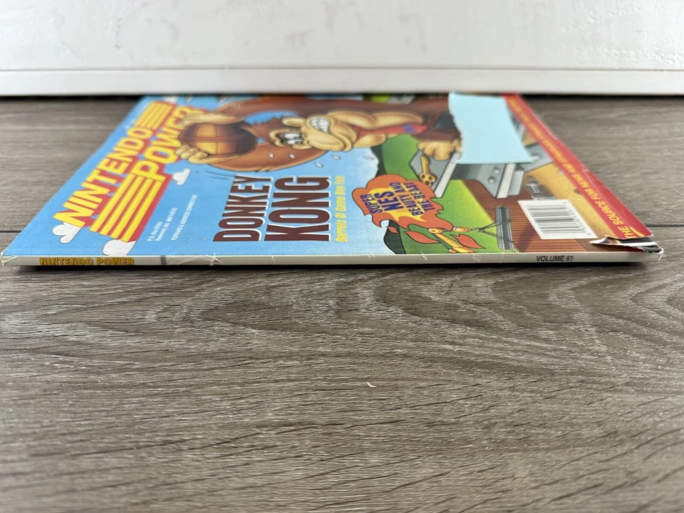 Nintendo Power Magazine Volume 61 June 94 Donkey Kong w Poster Cards Inserts - Image 3 of 4