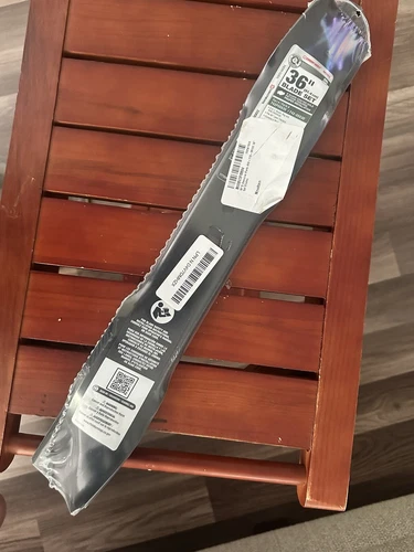 MTD 490-110-M190 Lawn Mower Blades - Thumbnail 2