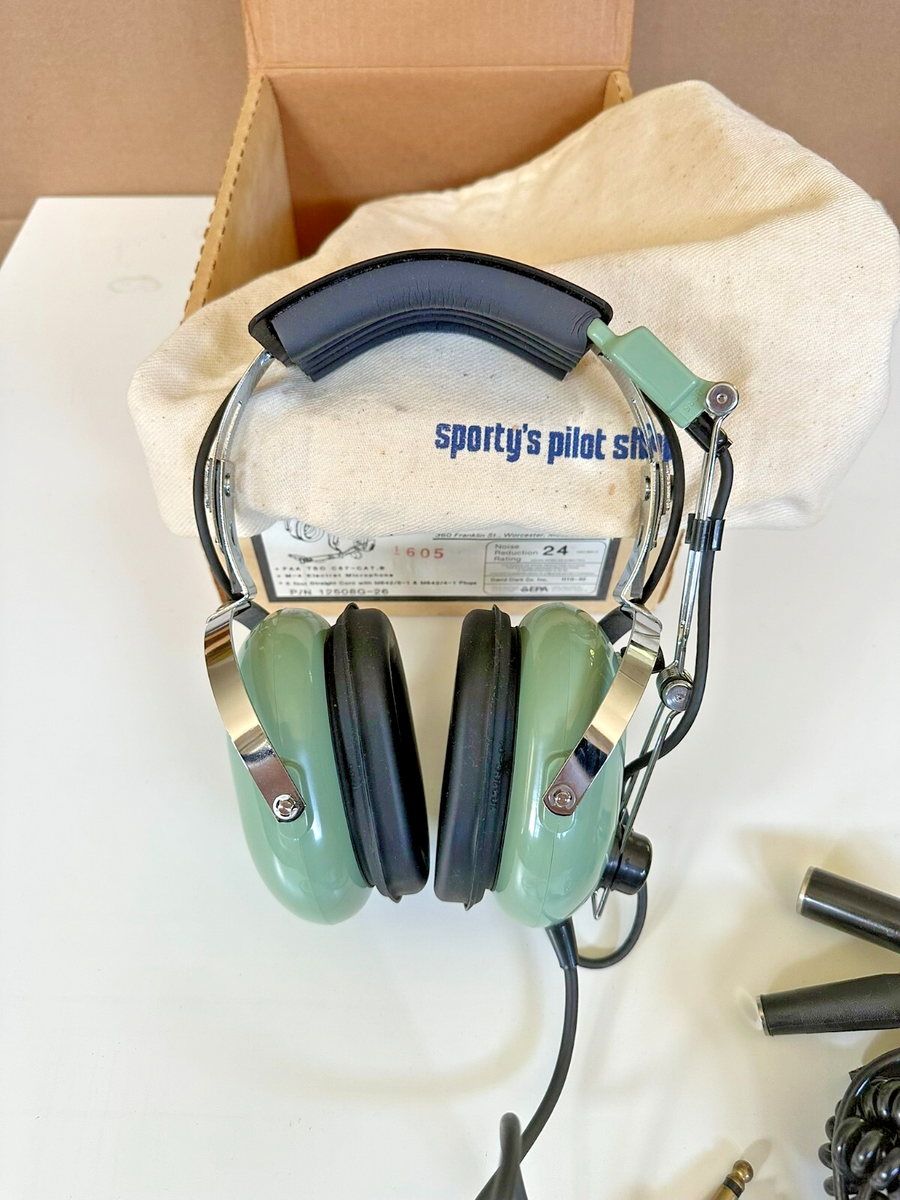 David Clark H10-40 General Aviation Headset With M4