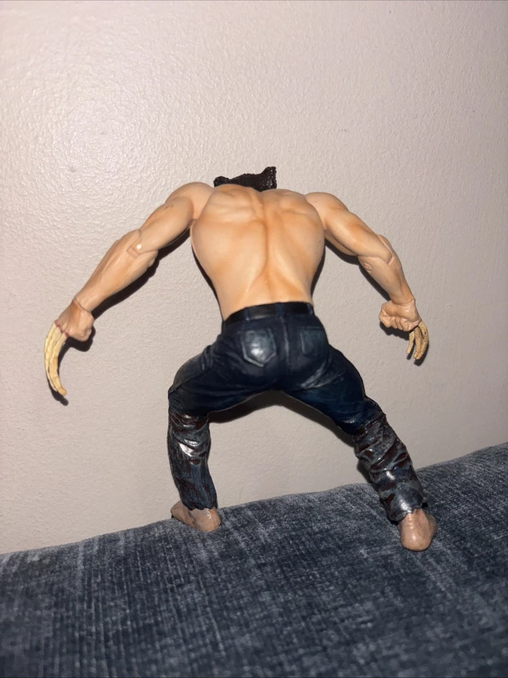 Diamond Select Marvel Select Wolverine The Origin 2003 5" figura de colección solamente Foto 3 de 4