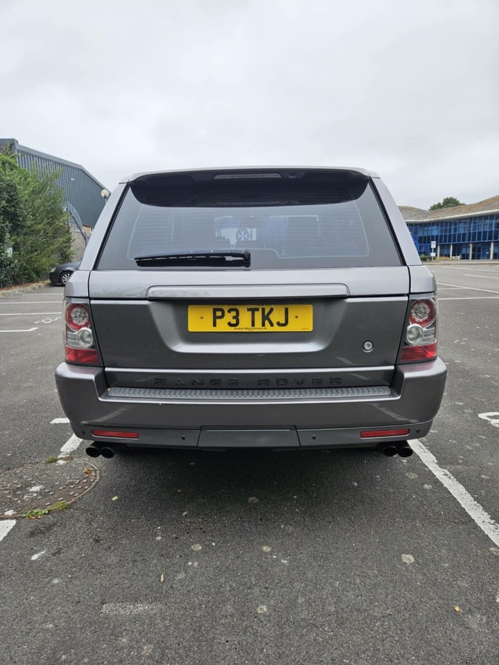 Range Rover Sport 2010 SVDV6 HSE Top Spec | eBay UK