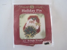 Mill Hill Bead Kit Kringle Wreath Holiday Pin New