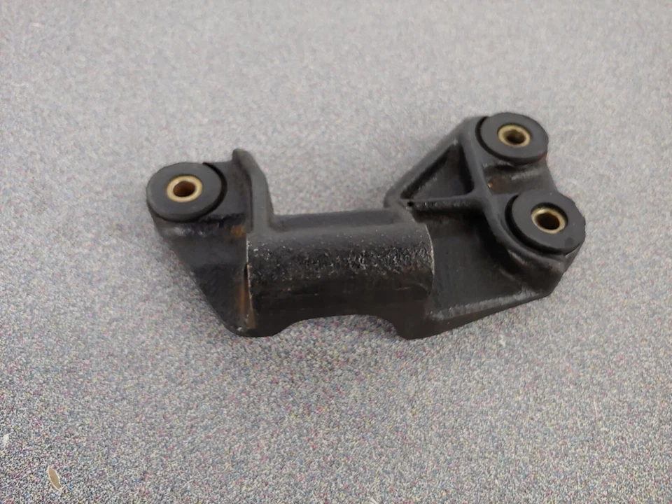 VERY NICE USED ORIGINAL PORSCHE 930 TURBO SMOG PUMP MOUNTING BASE BRACKET NLA - Image 3 of 4