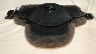 Stubben Equi-soft stud girth 55 with sheepskin and leather removalbe pad