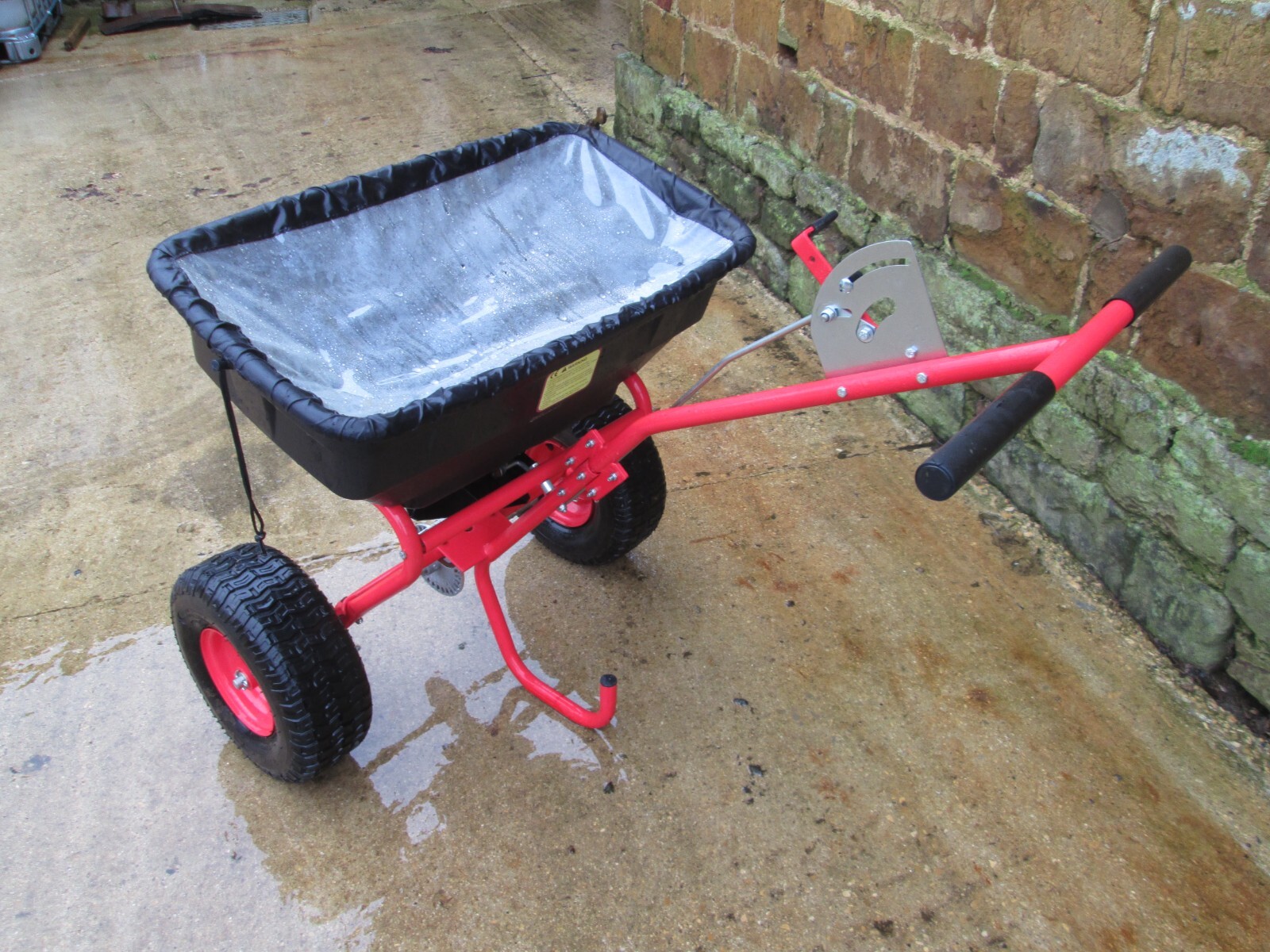 TONDU TPS125 LAWN SPREADER eBay