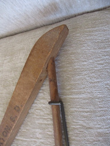 Lot of 2 Vintage Advertising Wooden Coat Suit Hangers Iowa South Dakota - Picture 15 of 19