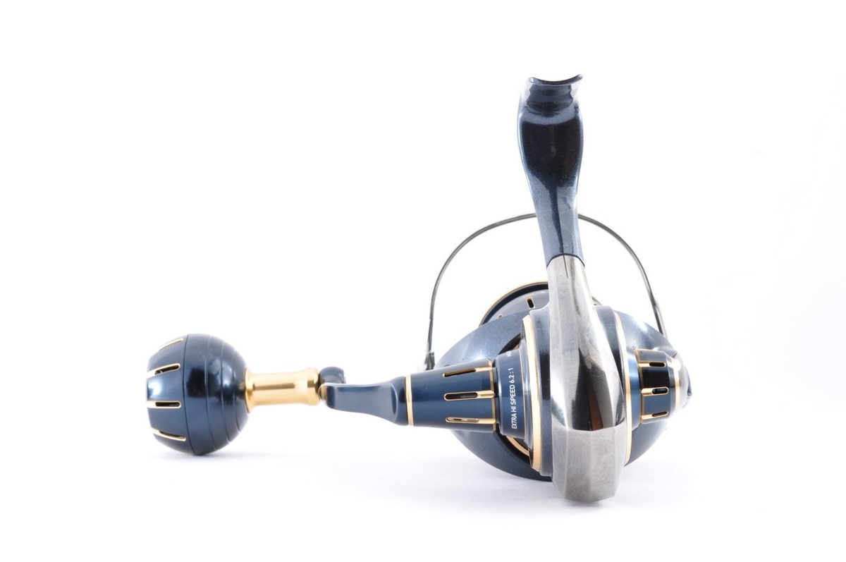 Daiwa 23 Saltiga 4000-XH (2023 Model) Spinning Reel Ship from