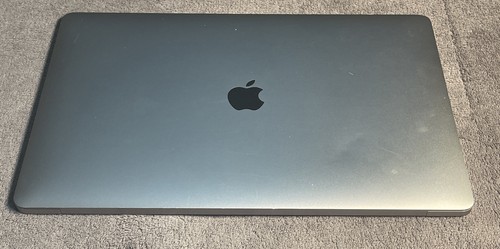 MacBook Pro Mid 2018 15.4" i7-8750H 2.2GHz 16GB DDR4 250GB SSD MR932LL/A A1990-B - Picture 9 of 11