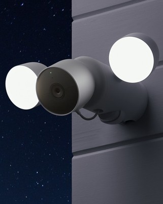 Google Nest Cam mit Flutlicht Außenbereich Überwachungskamera NEU & OVP