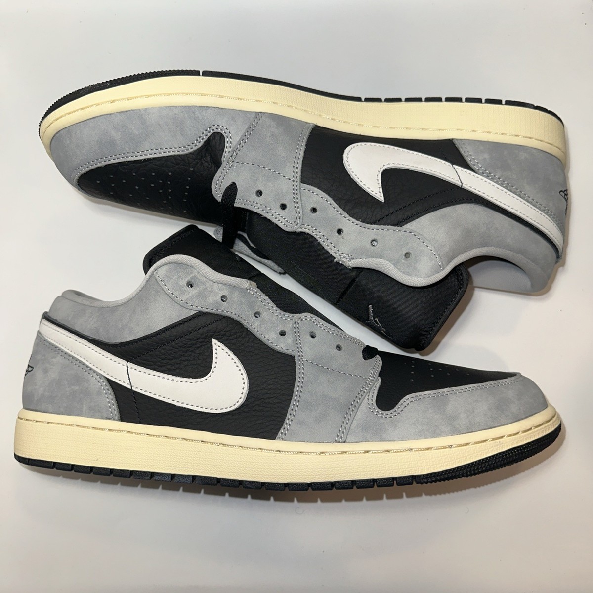 Jordan 1 Low Light Smoker Size 15 No Box
