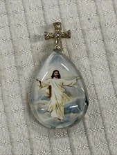 Bradford Exchange Divine Inspiration Jesus Crystal Pendant Necklace