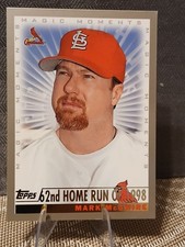 Mark McGwire 2000 Topps Baseball Card Magic Moments 70th Home Run  #236