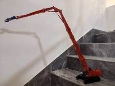 1/50 Hitachi ZX1800 Custom 2