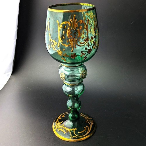 Moser Bohemian Impressive Green Glass 19cm Gold Colored Wine Glass Green Japan - Picture 2 of 10
