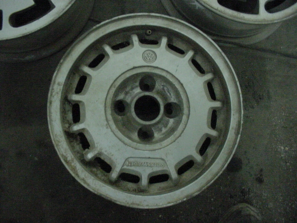 Vw bottle cheap cap wheels