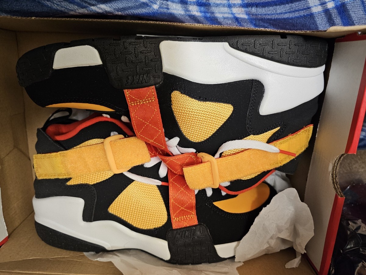 air raid rayguns on feet