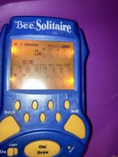 TECHNOSOURCE BEE SOLITAIRE ELECTRONIC HANDHEL...