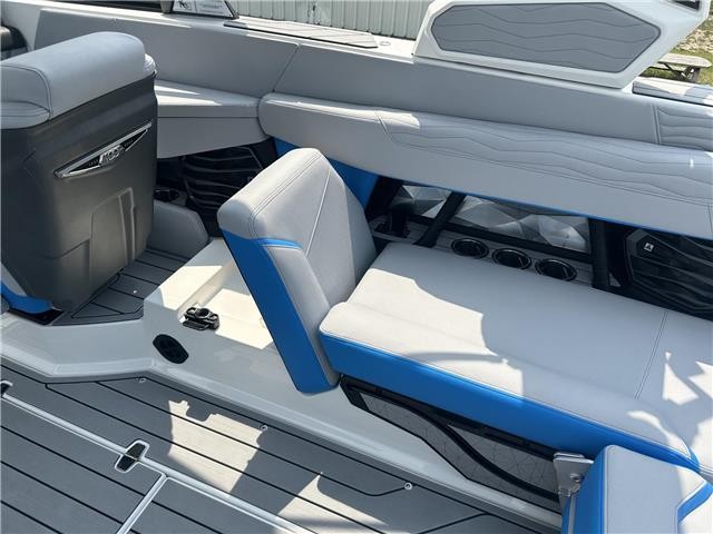 2025 Nautique G23  Masters Blue Metal Flake