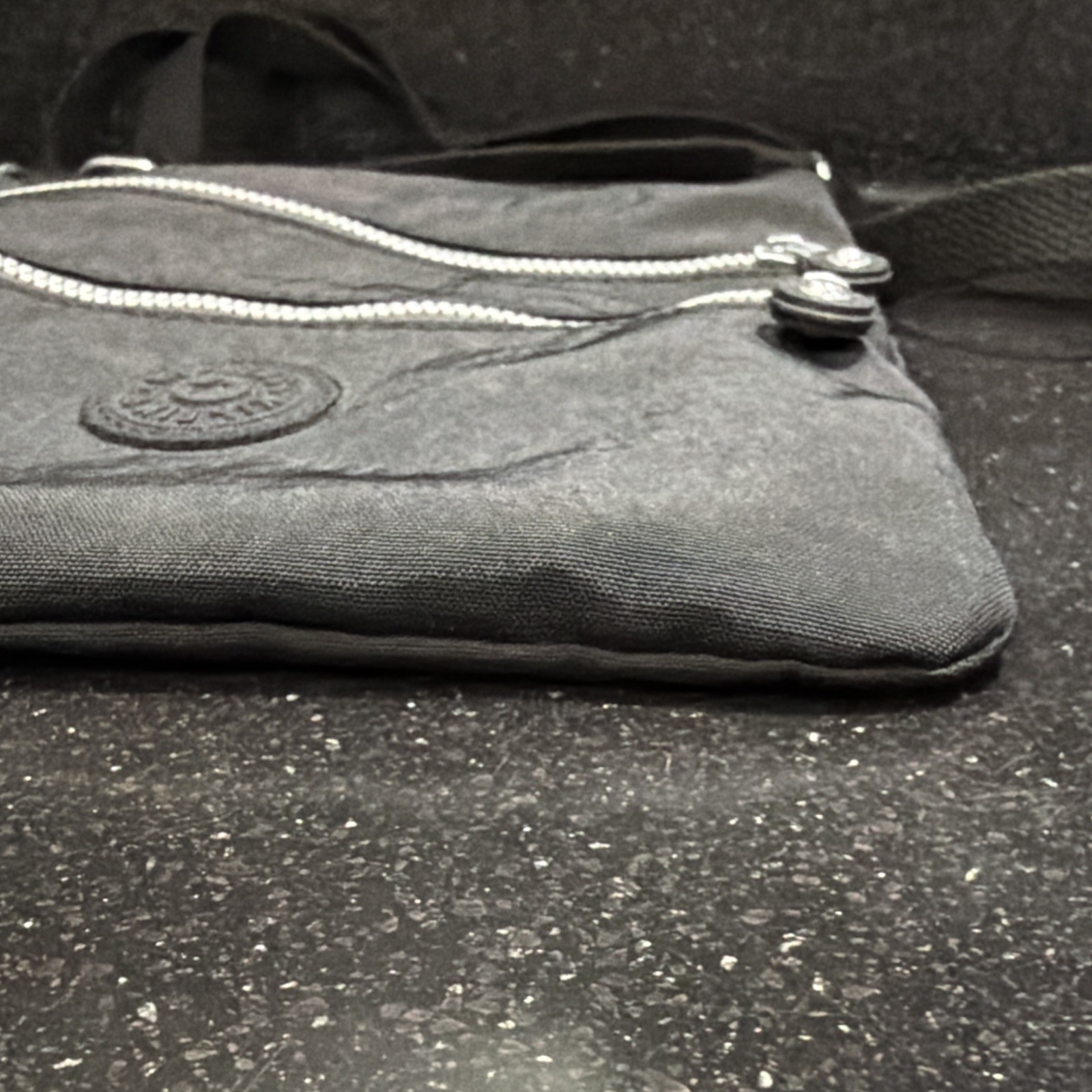 Kipling Alvar XS Mini Crossbody Bag Triple Zip Black Nylon -Excellent Condition! image 7