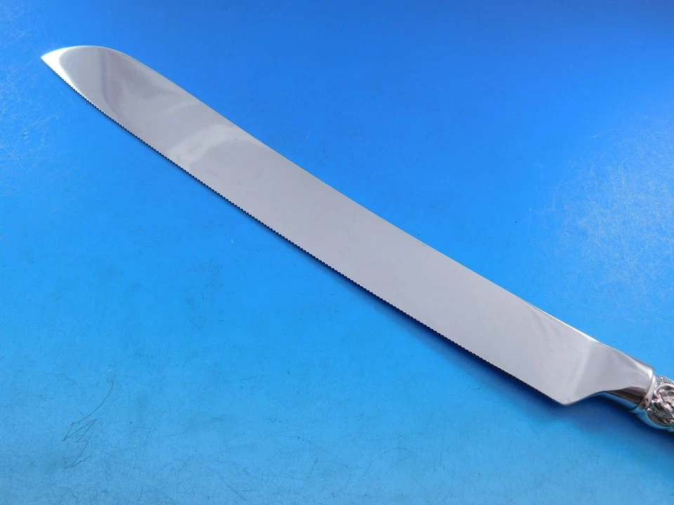Cuchillo Grande Baroque de Wallace de plata esterlina para pastel de boda HHWS 12 1/2" personalizado Foto 3 de 4