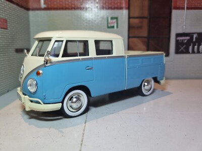 VW T1 Typ 2 blau 1962 Split Screen Double Cab Pickup 1:24 Diecast Modell Van