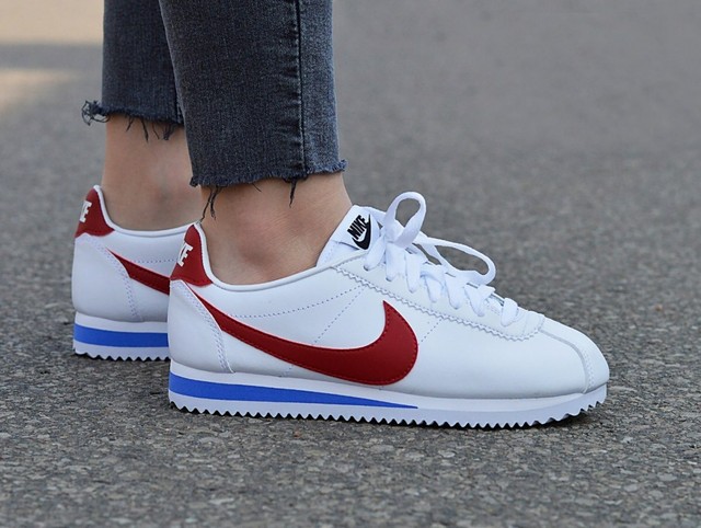 women's classic cortez leather casual sneakers