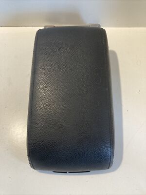 Subaru Outback Armlehne Vorne Schwarz Leder Echt 2.0D 2010