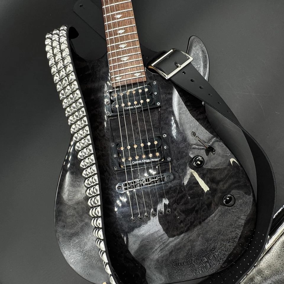 Correa de Guitarra Pirámide Hebilla Tachonada Cuero Negro Genuino Punk Rock Hecha en EE. UU. Foto 3 de 4