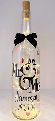 Personalisiertes Hochzeitsgeschenk Beleuchtung LED Flasche Herr & Frau Hochzeitstag Geschenk