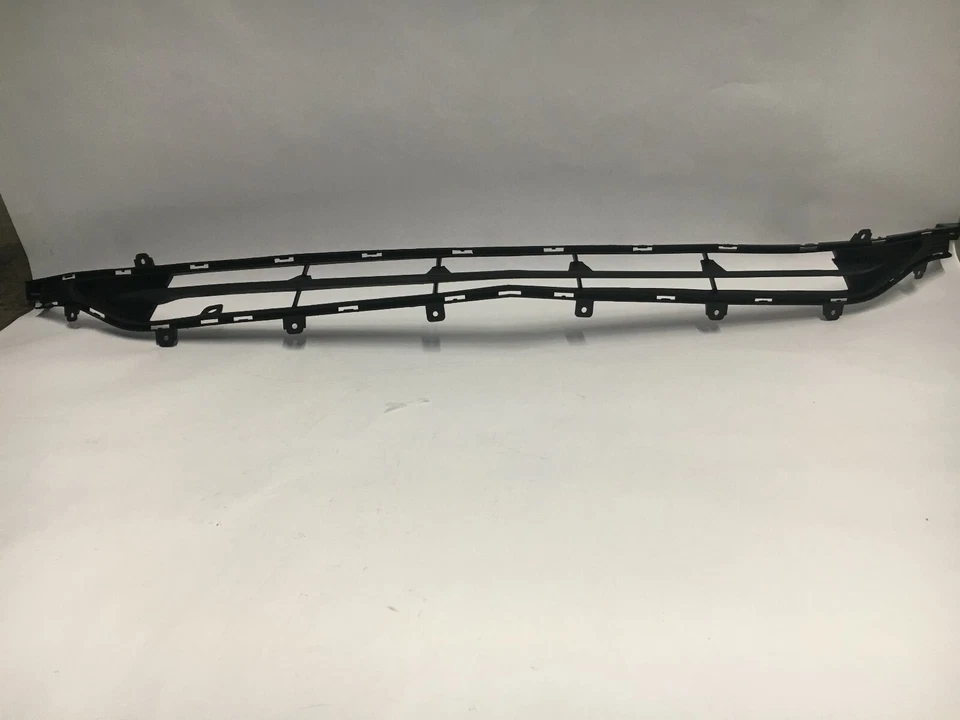 Parrilla inferior delantera para Chevrolet Cruze 2016-2018 84212683 GM1036191 Foto 3 de 4