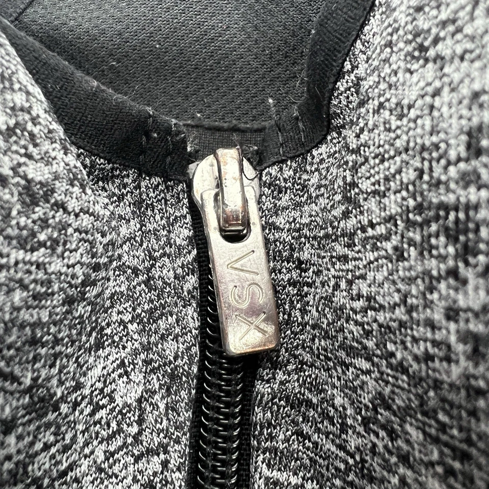 Victoria’s Secret 36C VSX Sport Gray Zip Front Racerback Bra Active Gym Wear - Image 3 of 4