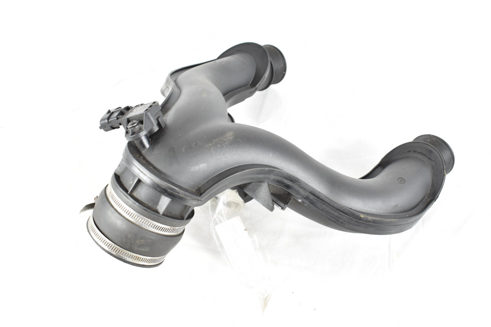 2014 - 2024 MASERATI GHIBLI 3.0L INTERCOOLER PRESSURE AIR INTAKE TUBE DUCT OEM