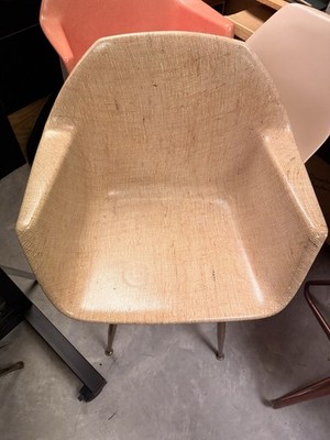 Mid-Century Modern Sculptural Fiberglass Armchair. Unmarked