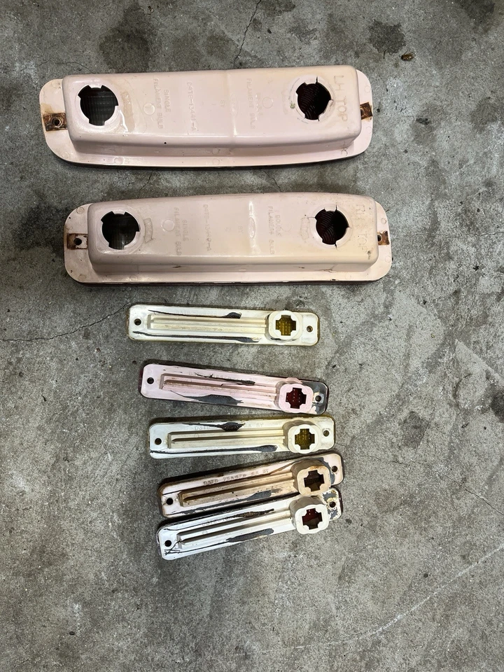 Lote de luces de estacionamiento/marcadoras laterales traseras Ford Truck Bronco 73-79 Dentside Foto 2 de 4