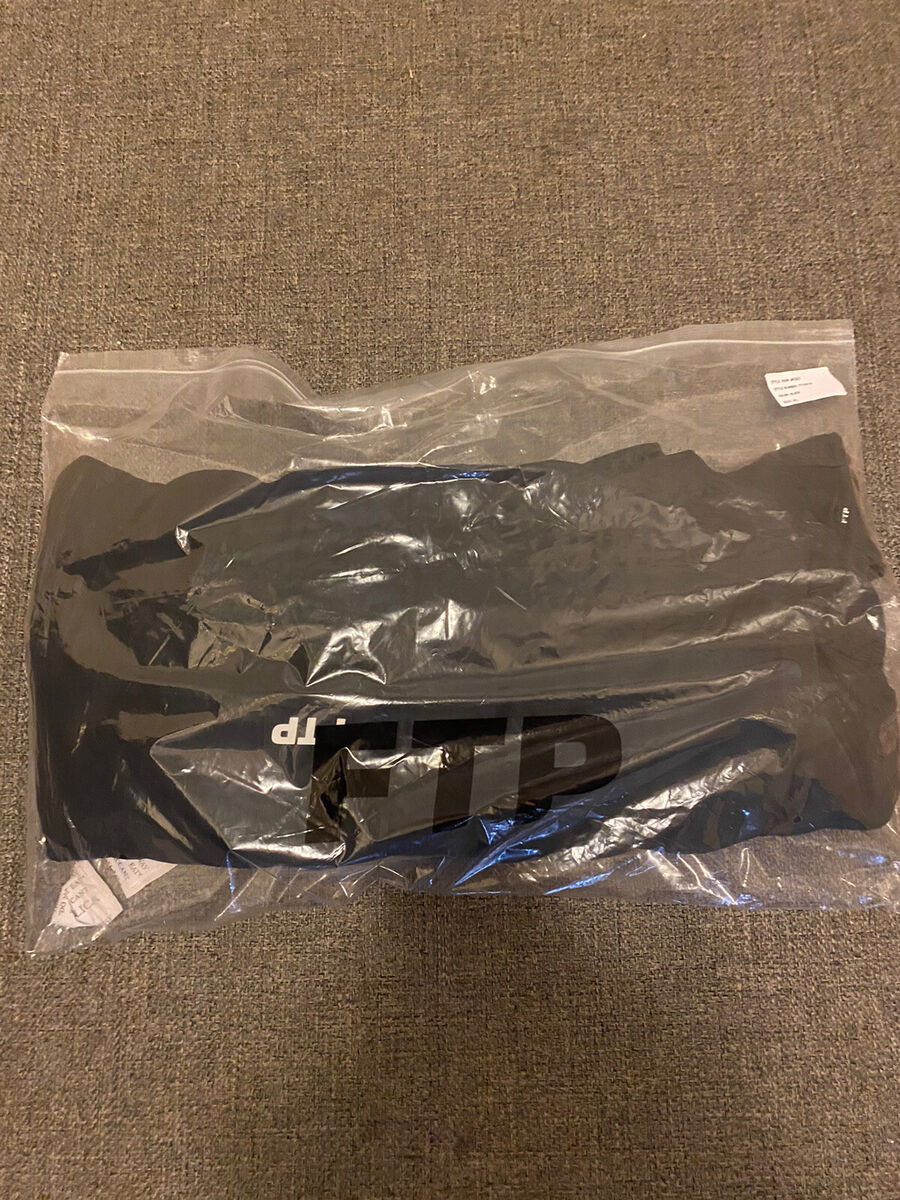 FTP Fuckthepopulation F187 Cargo Jacket All Black Rain FTP Fuckthepopulation F187 Cargo Jacket All Black Rain