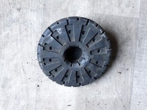 VW Passat 3B Federauflage Gummilager Feder Hinterachse 8E0512149C.