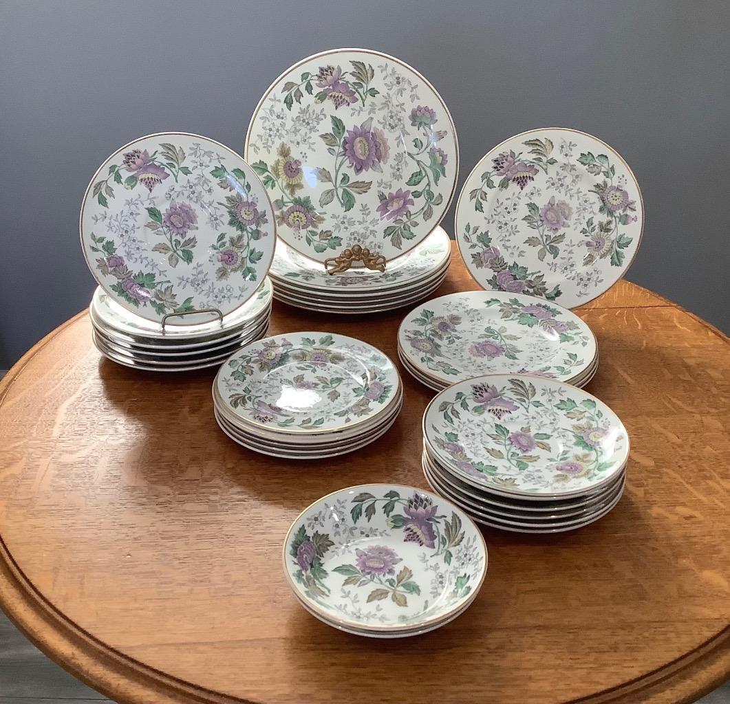 Wedgwood Avon bone china 29 piece plate, saucer fruit dish SET