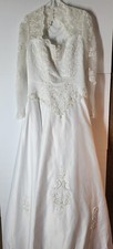 Best Bridal Classic White Wedding Dress With Train Size 14 New With Tags Reduced