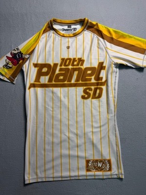 Phalanx Men s Short Sleeve 10th Planet SD Rashguard Jersey M White Pinstrioe