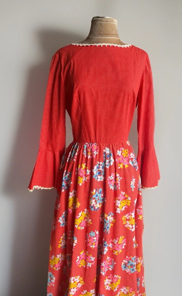 VTG 70s Maxi Dress Bell Sleeves B Cohen Neiman Marcus Hostess Boho Flower Power - Image 4 of 4