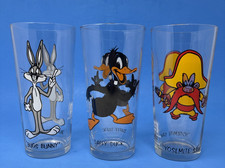 1973 Pepsi Looney Tunes Glasses Bugs Daffy Sam Black Letters Lot of 3 Vintage