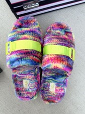 Ugg Women s Size 8 Fluffita Pixelate Slide Flatform Sandals Slippers