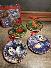 Susan Winget MWW Market Decorative Mini Plates Winter Christmas Snow Birds Box