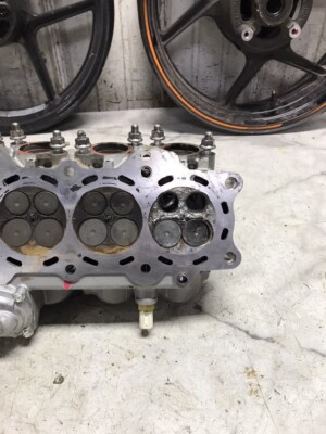 20 Kawasaki Zx 6 636 ZX6 ZX636 K Ninja Engine Motor Cylinder Head