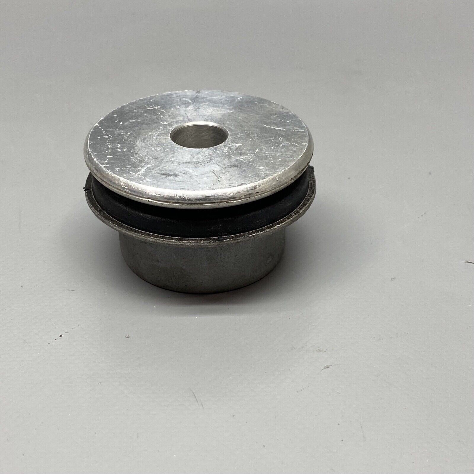 MASERATI GRANTURISMO CONTROL ARM BUSHING UPPER 2012 2013 14 2015 OEM 000213582
