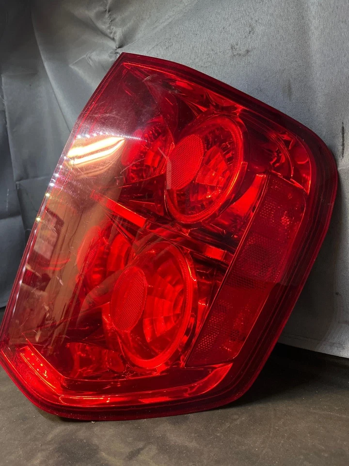 Fits 2003-2008 Honda Pilot Right Taillight Assembly OEM:7005531 Foto 3 de 4